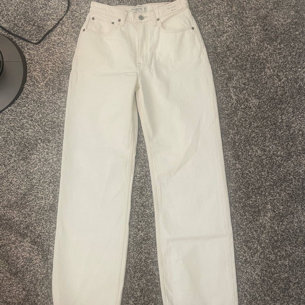 Abercrombie the loose high rise jeans